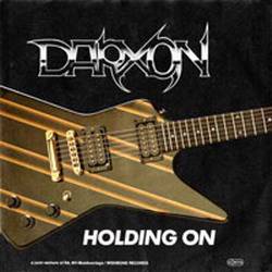 Darxon : Holding on